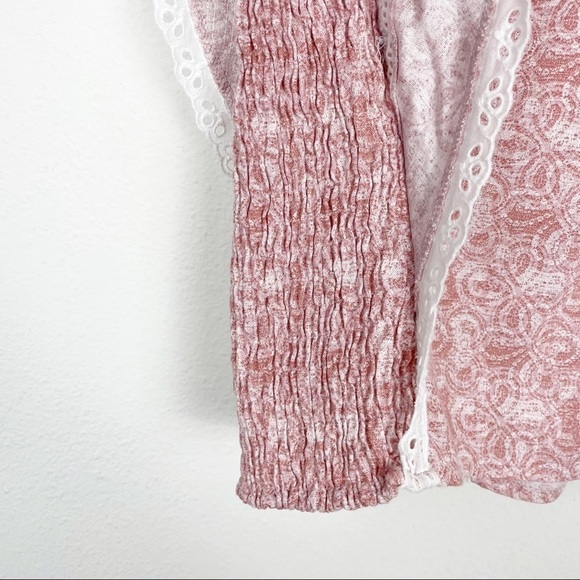Misa Los Angeles Nilu Blouse in Washed Tile Pink Crochet Smocked Casual Flutter - Picture 5 of 7